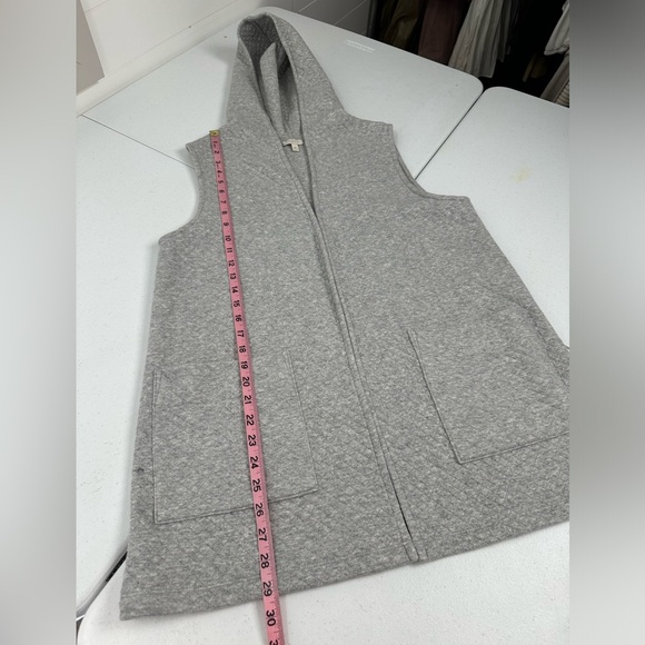 Talbots Quilted Open Front Hooded Sleeveless Vest Cardigan Jacket Gray - Picture 6 of 7